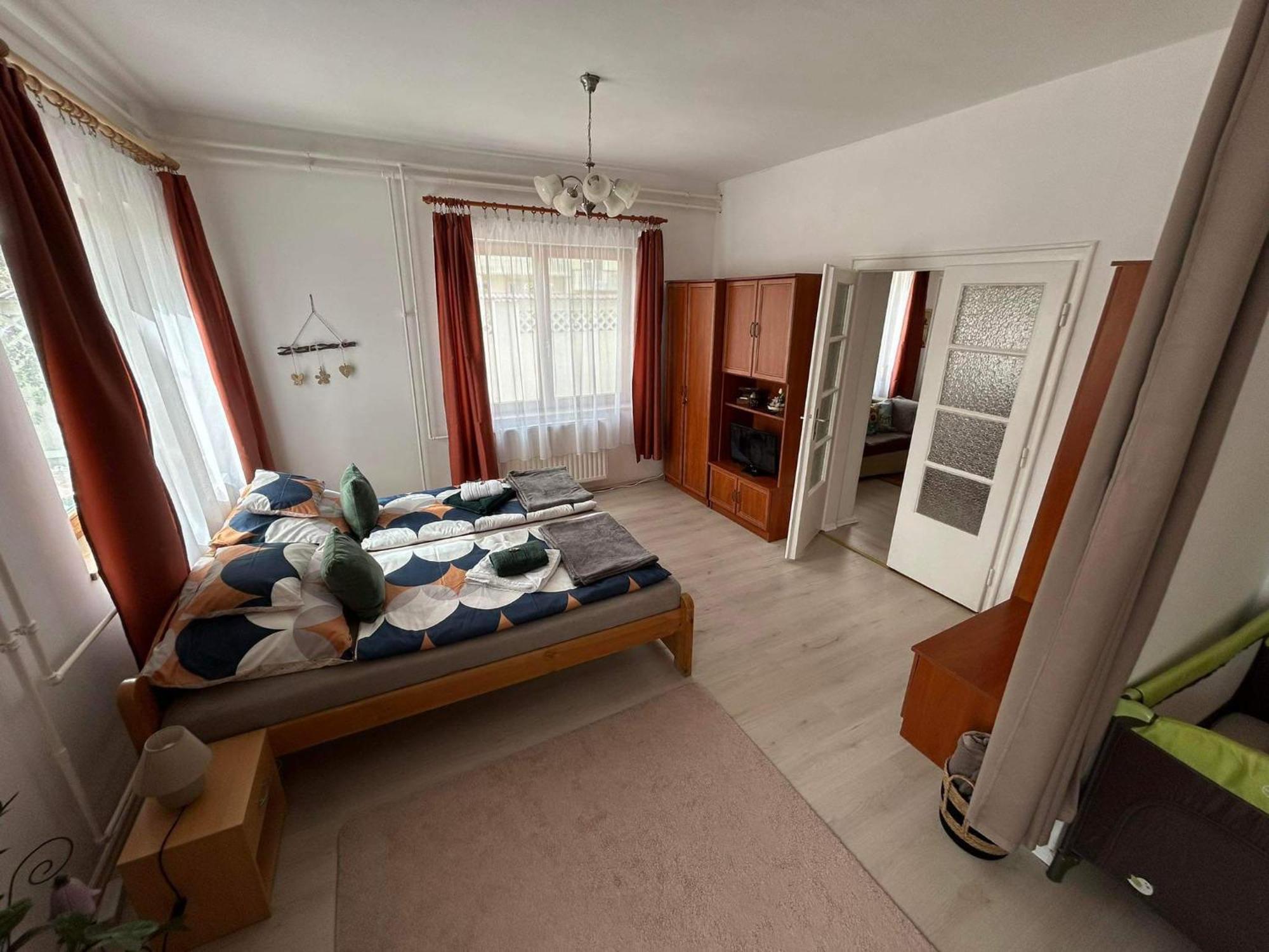 Apartamento Tavaszpart Vendeghaz Szeged Exterior foto